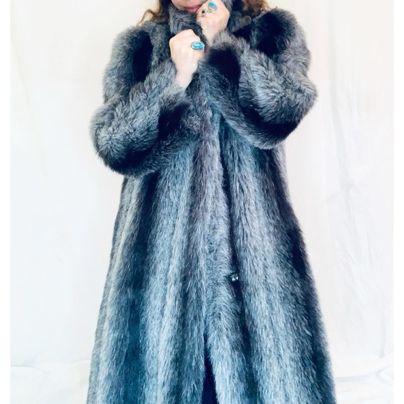 1980s vintage faux fur overcoat - Picture 4 of 4